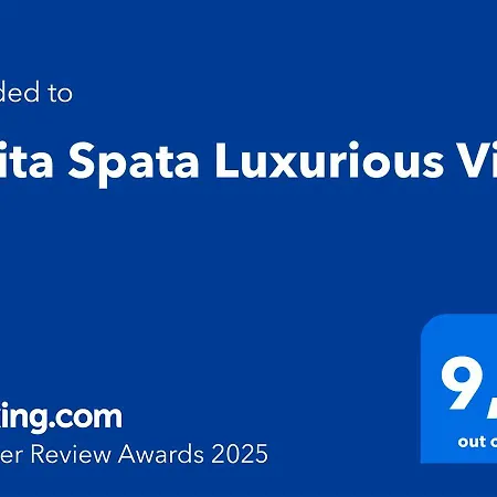 Holiday home Elvita Luxurious