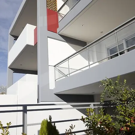 Elvita Luxurious